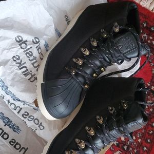 Adidas promodel boot goretex